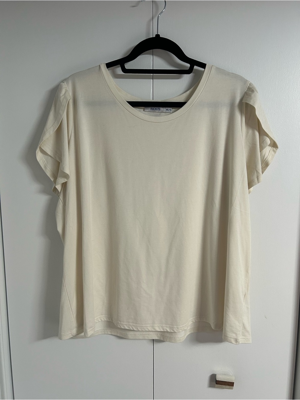 RICKI'S Cream Short flutter Sleeve Detail Tee
